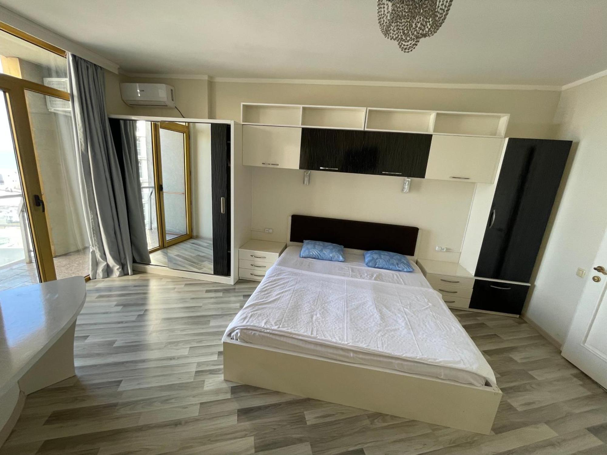 Sea View Apartment Batumi Exteriör bild